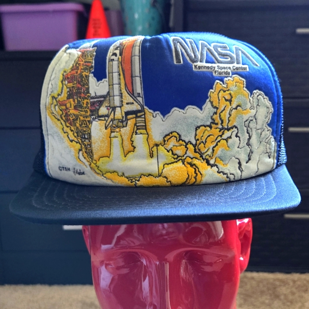 Vintage NASA Kennedy Space Center Snapback
